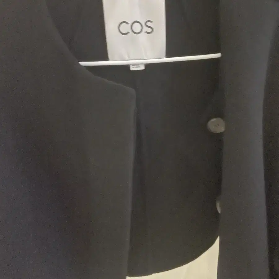 Cos 더블 페이스  크롭 코트