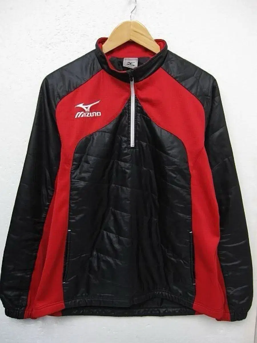 Mizuno Lightweight Padded Vahn Zip Up