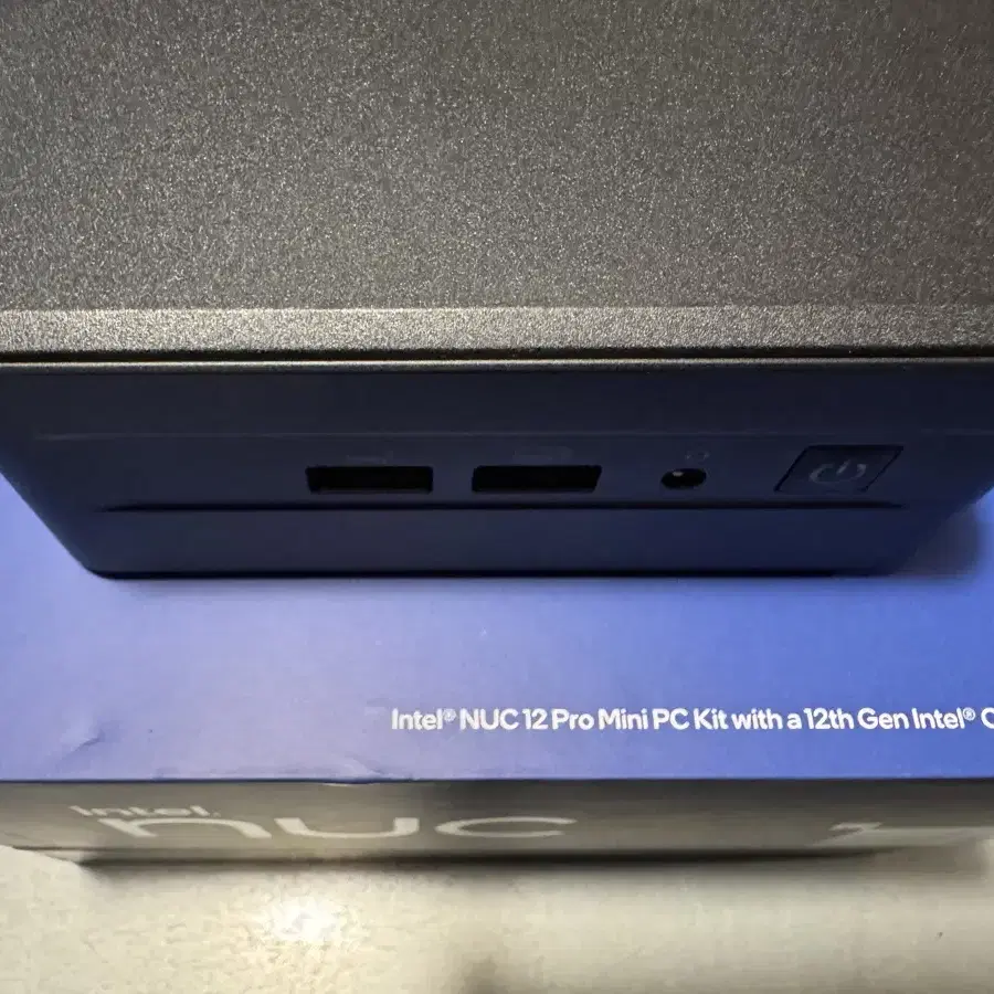 인텔 NUC 12 PRO NUC12WSHi5 베어본