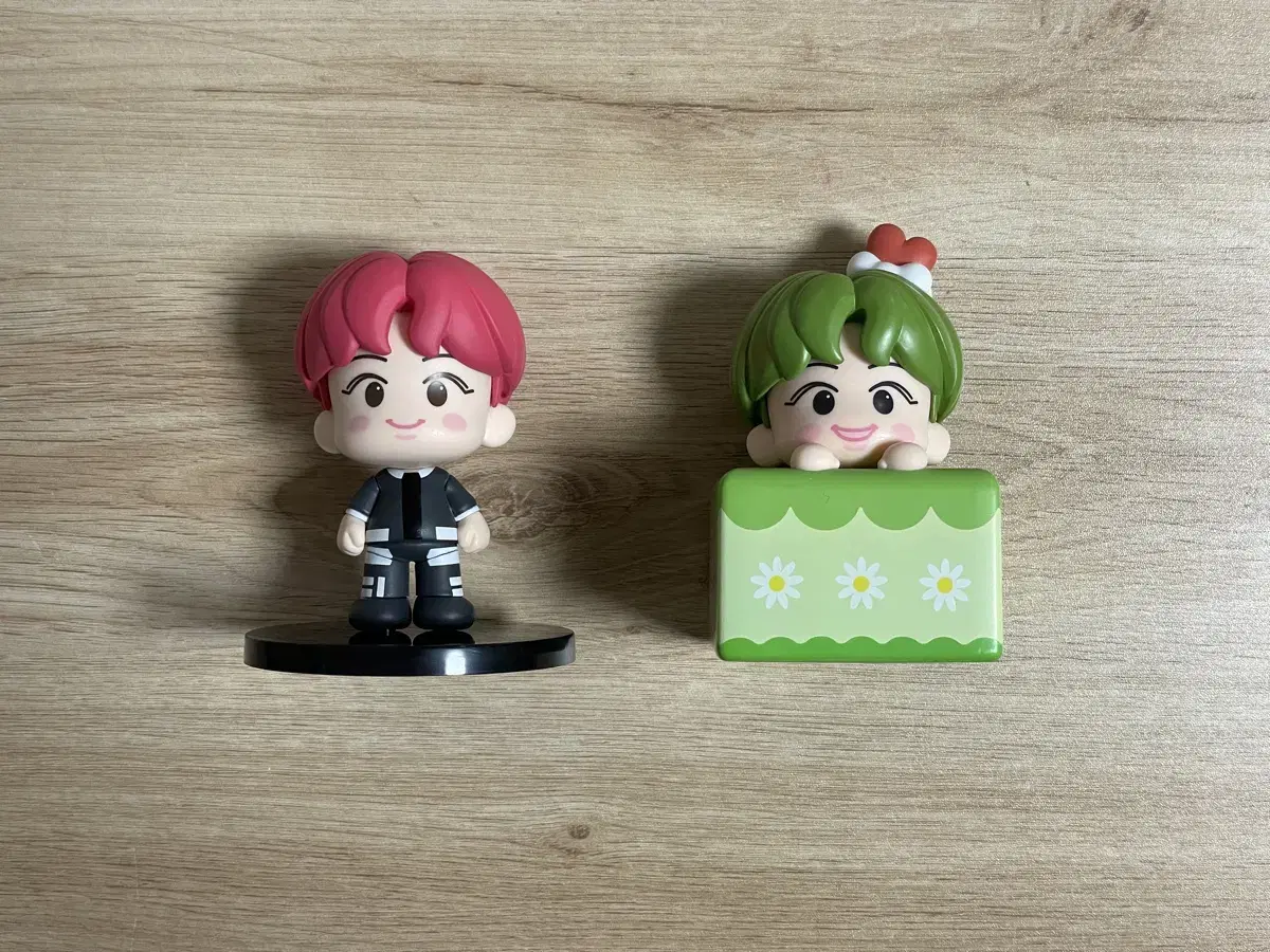 Jungwoo Kids Valentine dey NCT 127 nct Figures doll Photocard