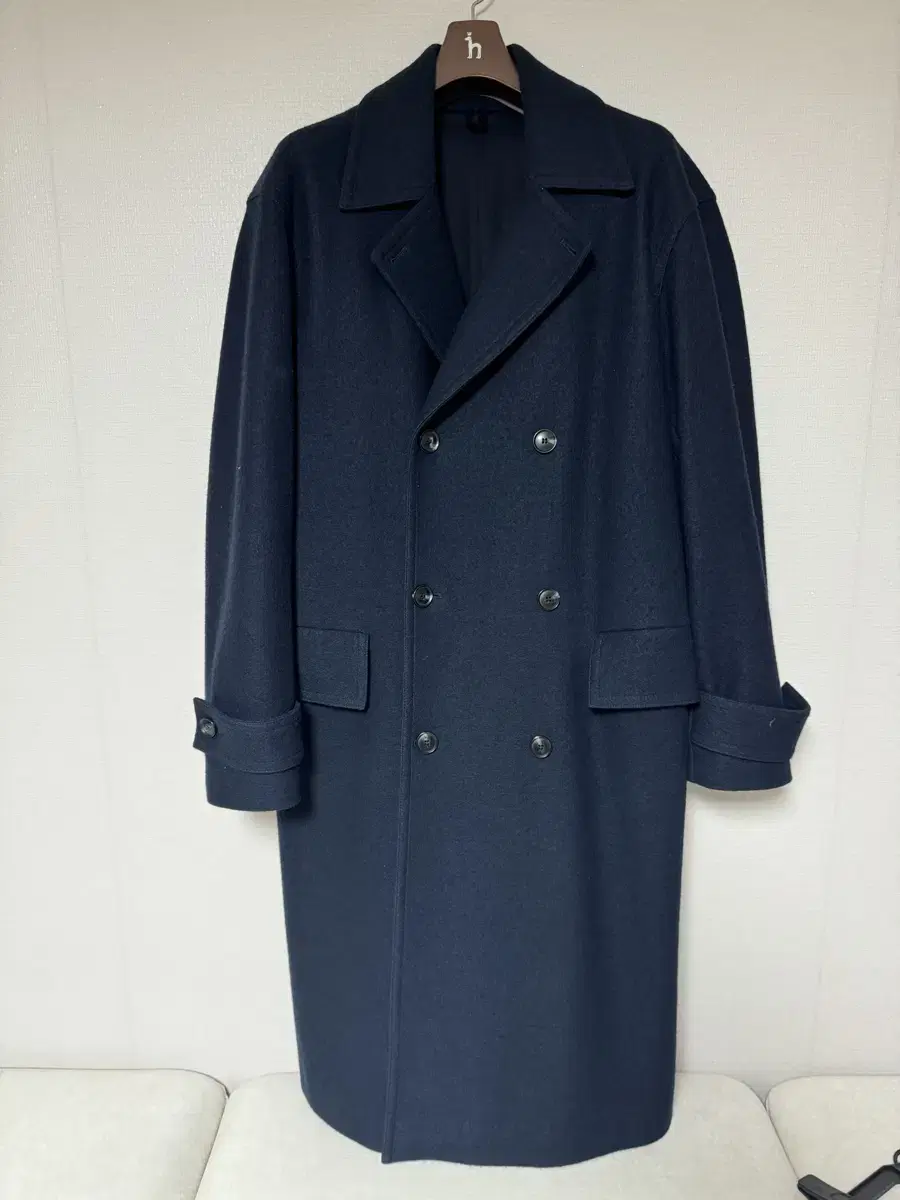 Size 50 Double-breasted coat navy COS/Arquette Zara