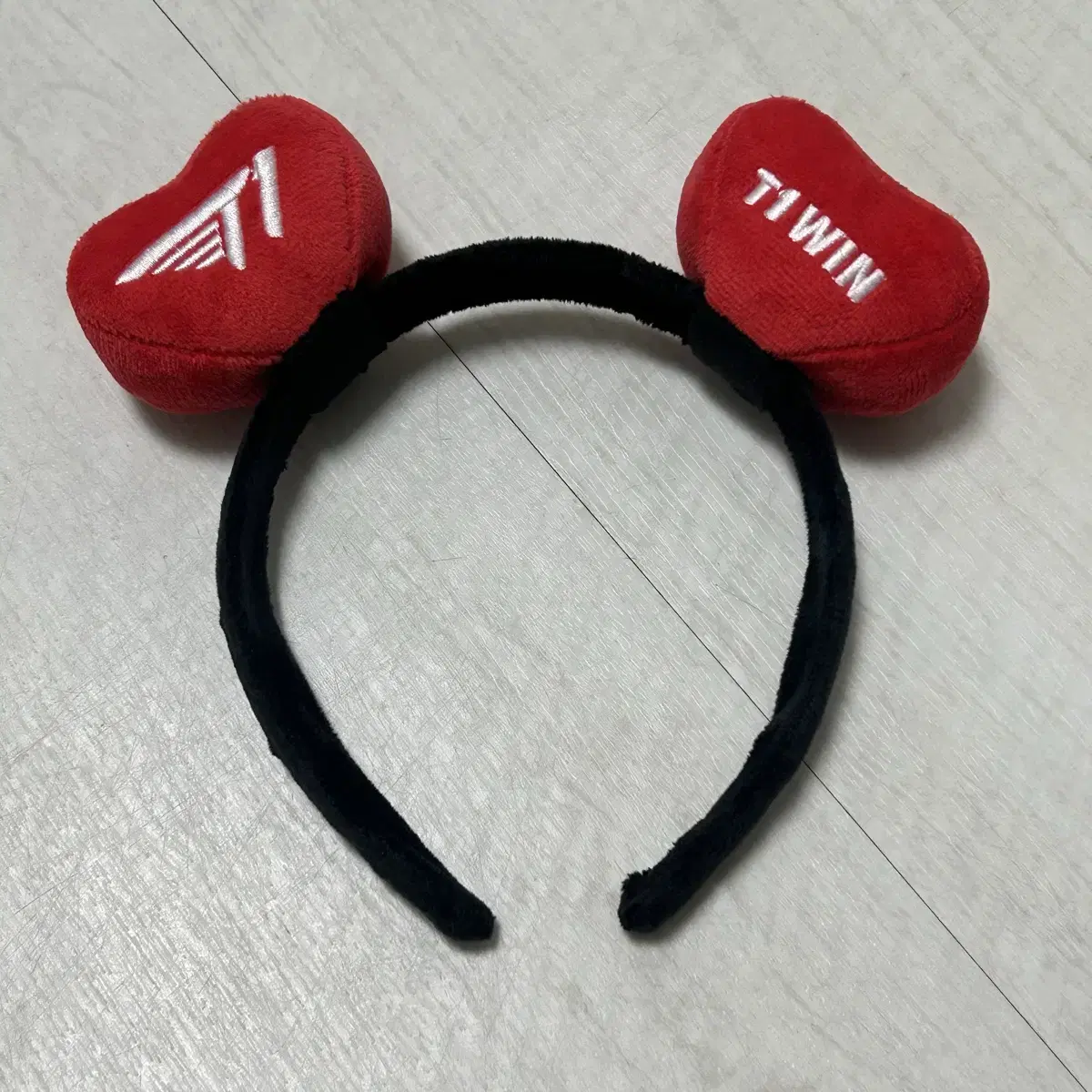 T1 T1 Cheer Heart Headband for sale