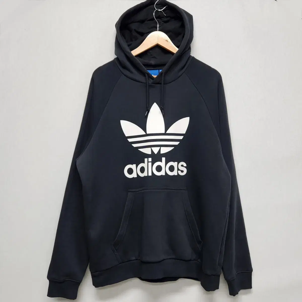 adidas Original Trefoil brushed hoodie size 120