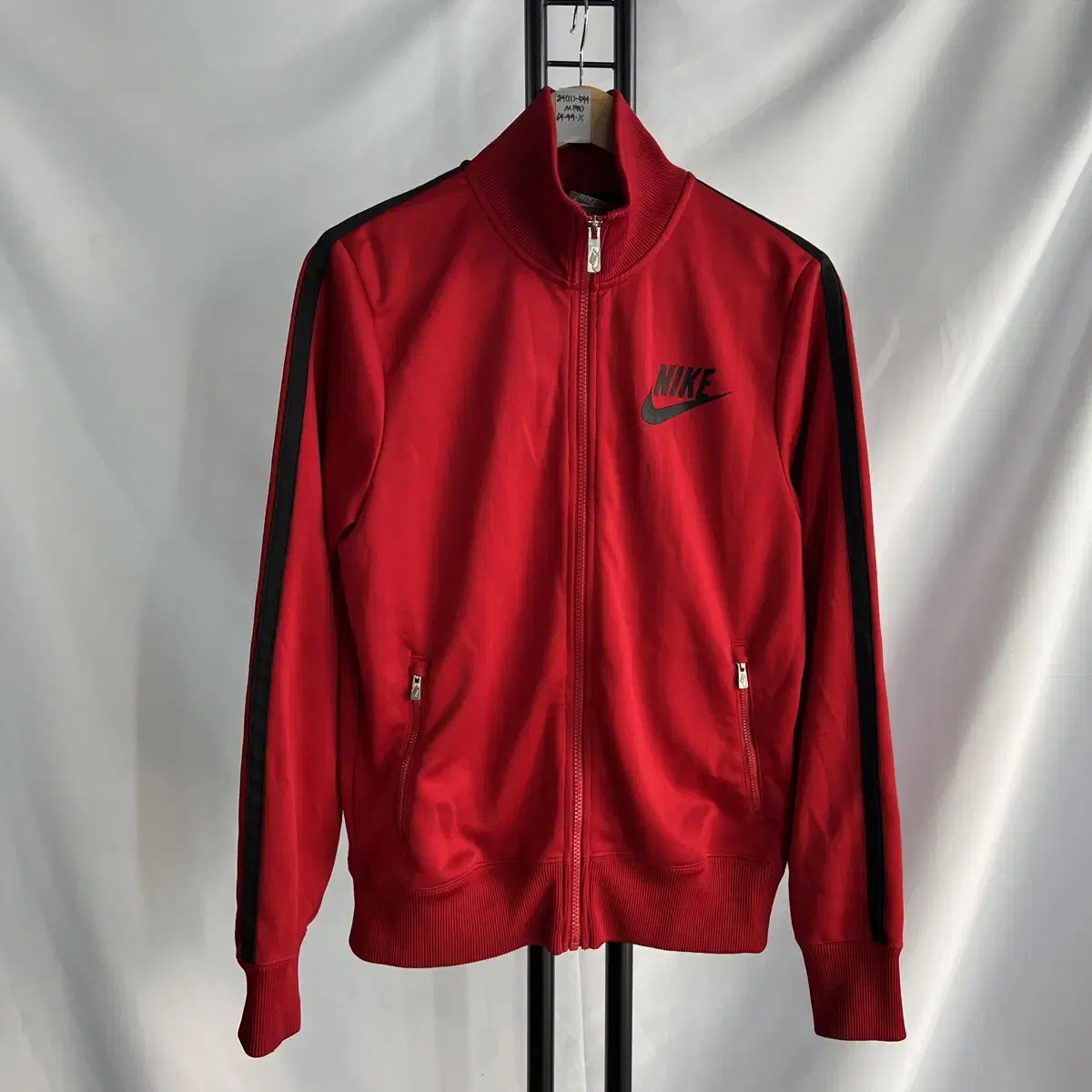 [Authentic/M] Nike Swoosh Sideline Red Zip-Up/Jersey