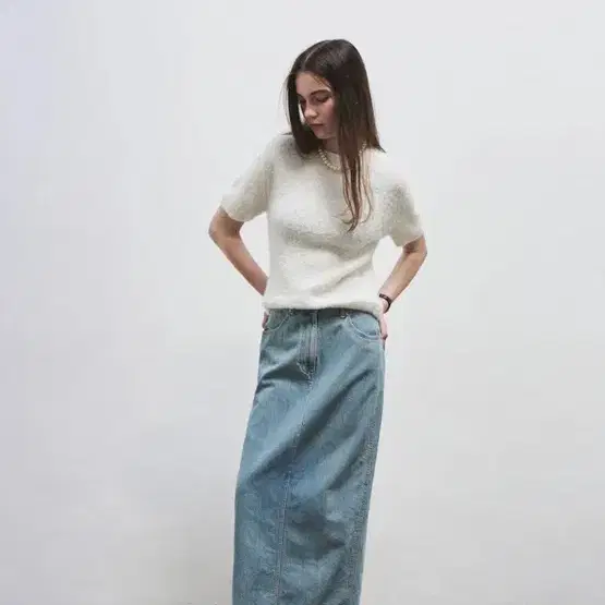 디애퍼쳐 the aperture 20s light denim skirt