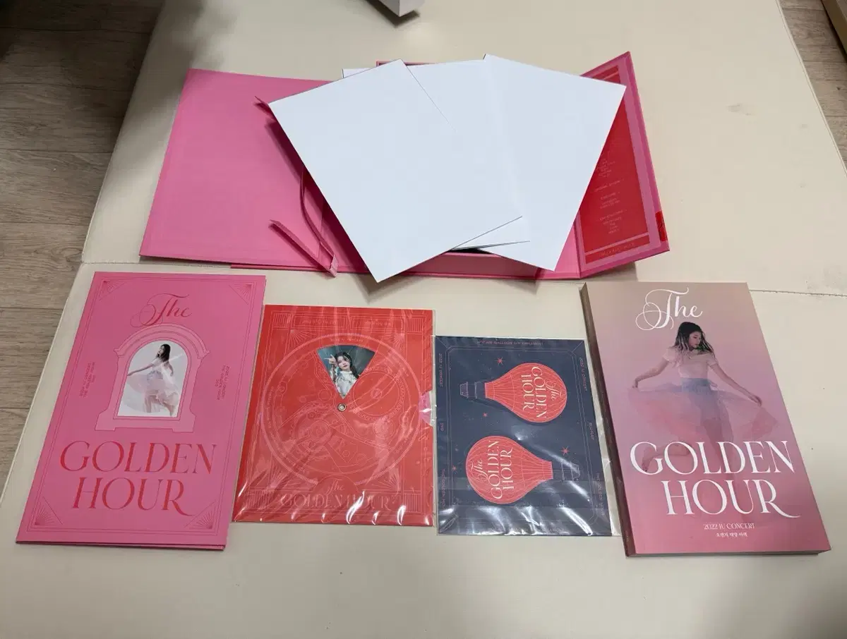 IU Golden Hour dvd DVD