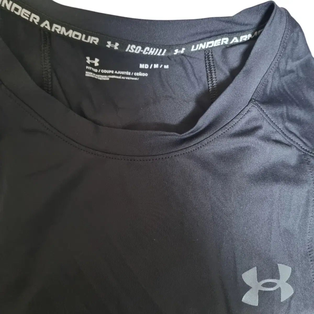 UNDER ARMOUR 언더아머 기능성 반팔티