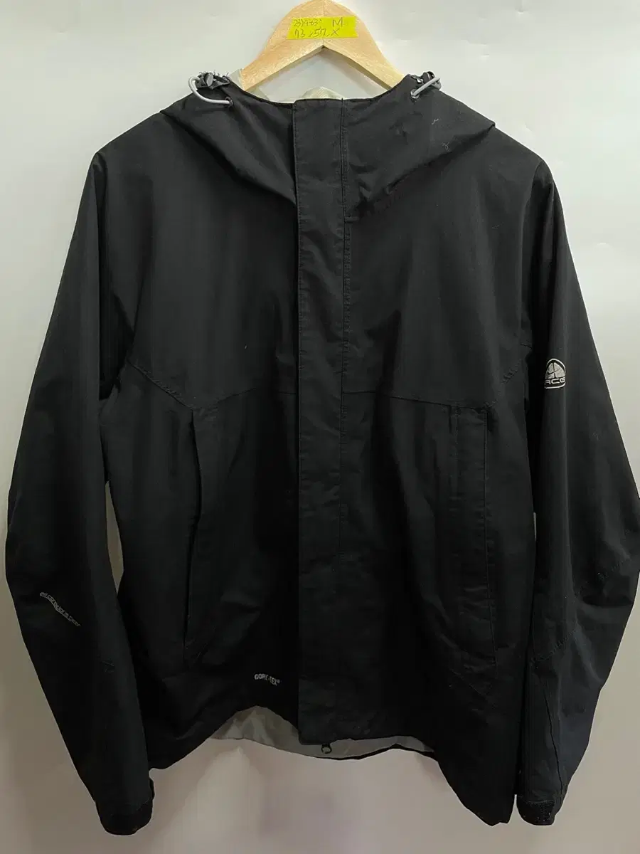 [Genuine/M] Nike ACG Sideways Logo Black Windbreaker