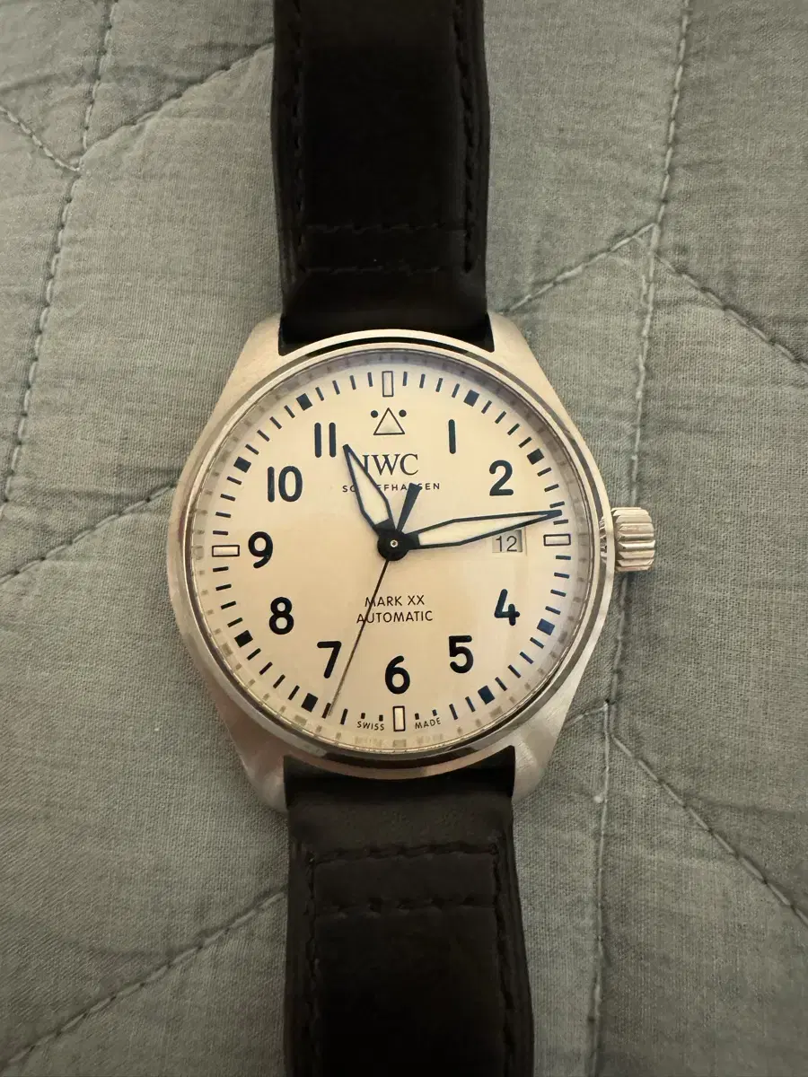 IWC 마크 20 흰판