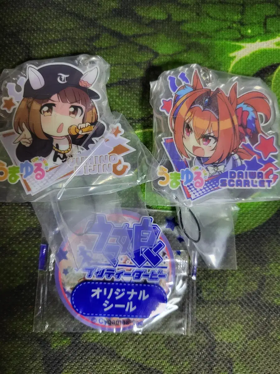 Umamusume Uma Yuru acrylic keyring + Daska seal sticker