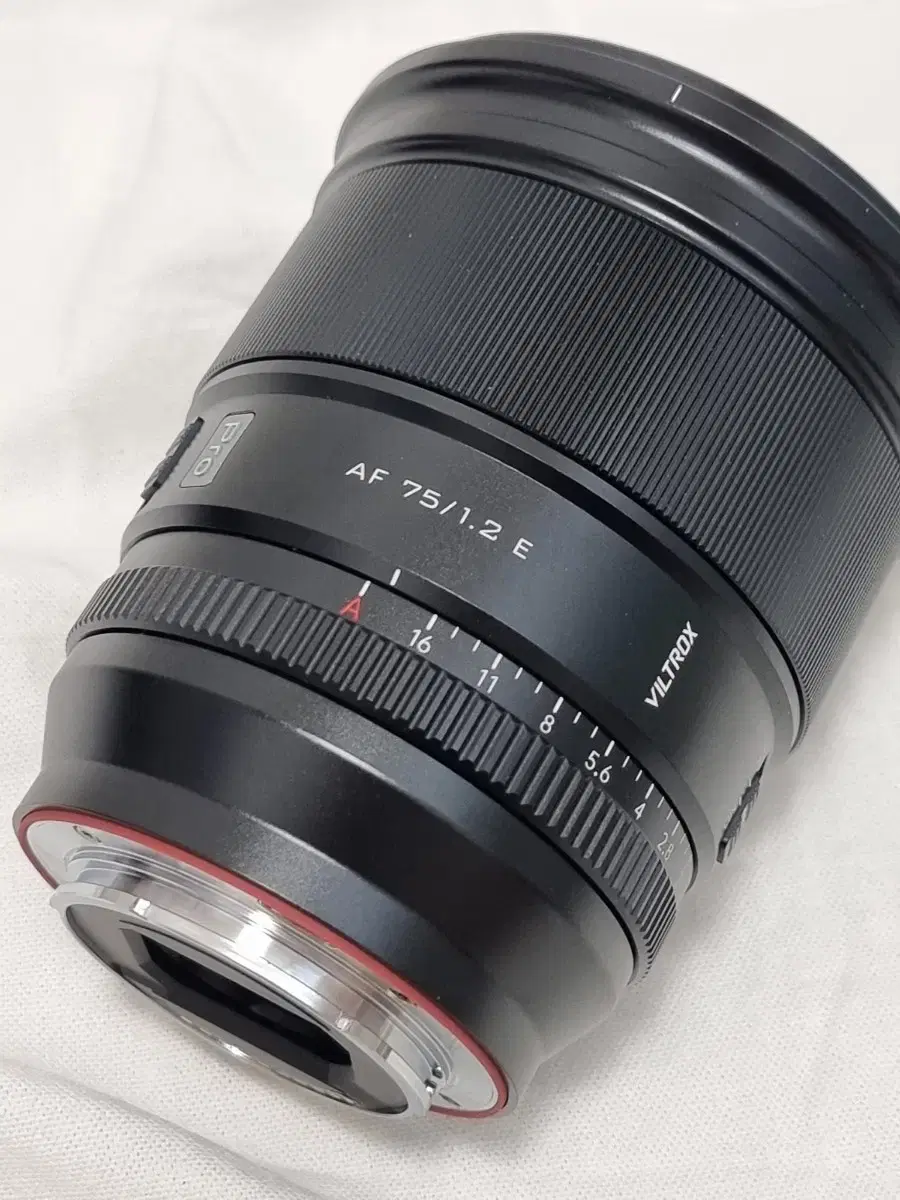 빌트록스 AF 75mm F1.2 소니마운트