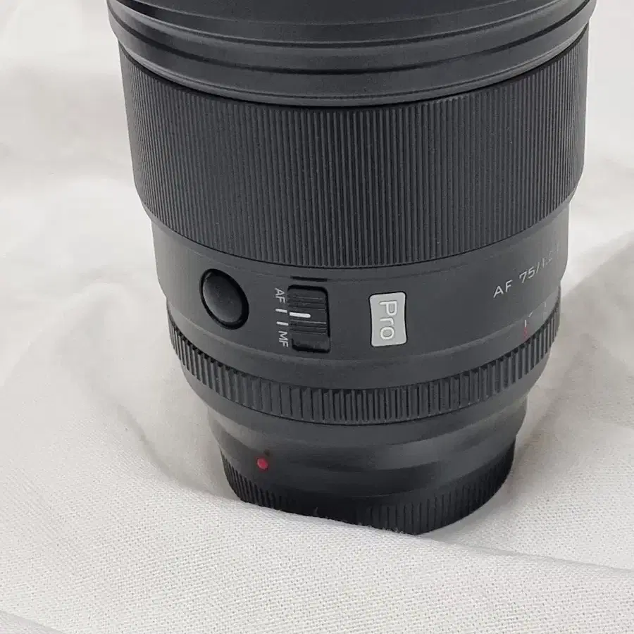 빌트록스 AF 75mm F1.2 소니마운트