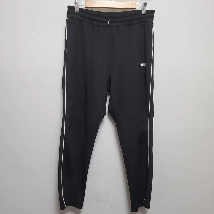 [FCMM] Men's Training Pants L