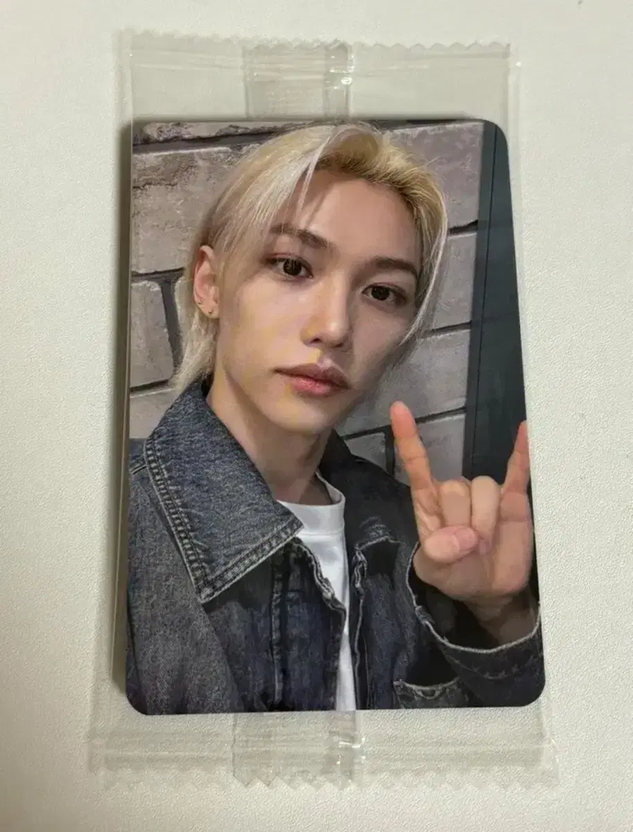 straykids felix ktown4u rock pre-order benefit photocard