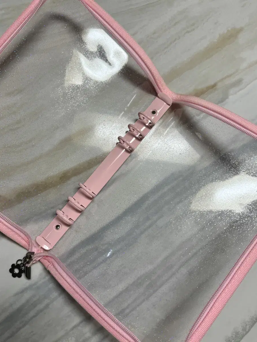 Pink zipper binder a5