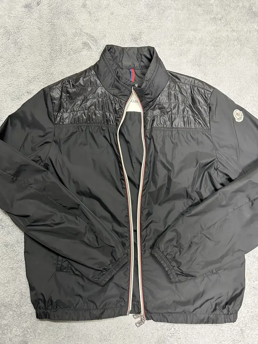 [4Size/100-105/택포] Moncler Windbreaker Jacket Black