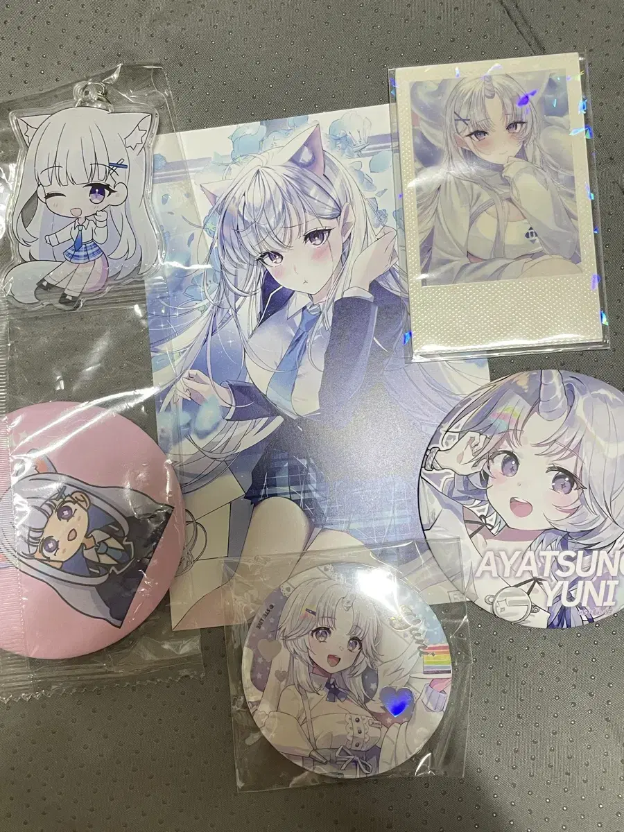 We sell Stellar Live Ayatsuno Uni merchandise