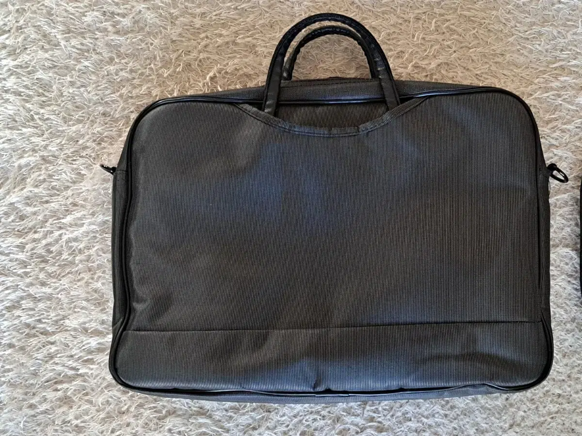 Laptop briefcase