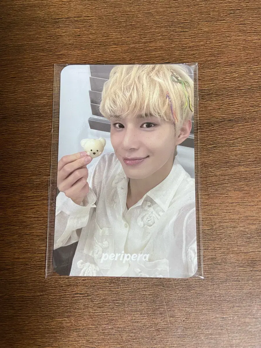 Perifera jungwoo photocard