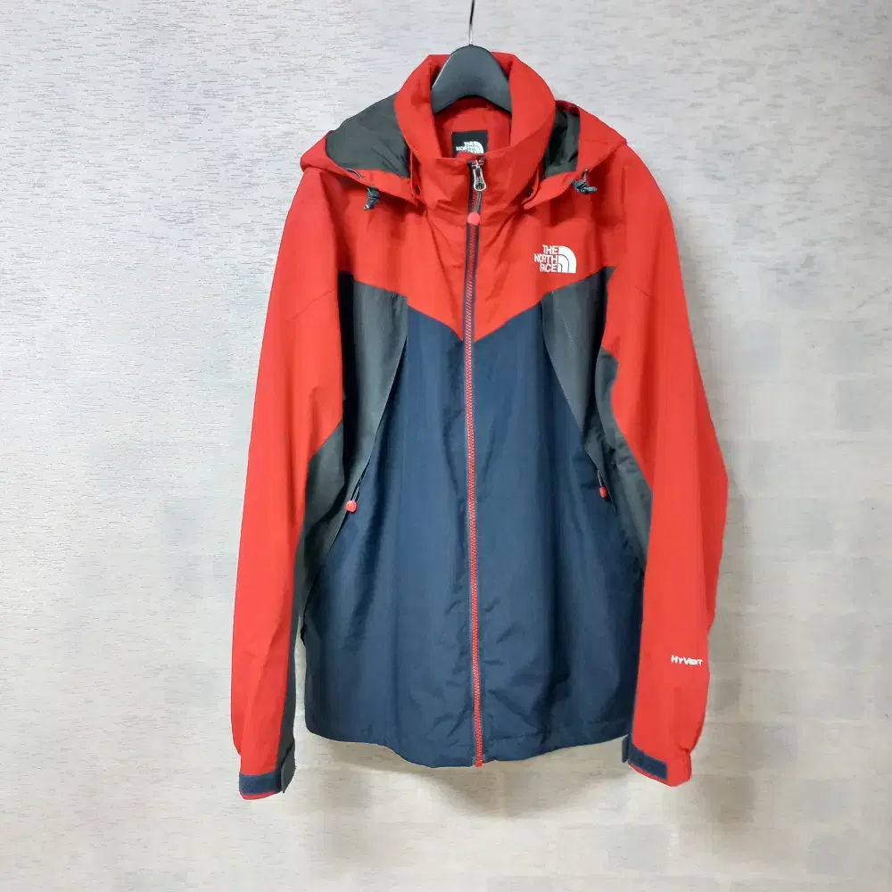 Men's 11-20/ The North Face Red Hi-Vent Zip-up Jumper