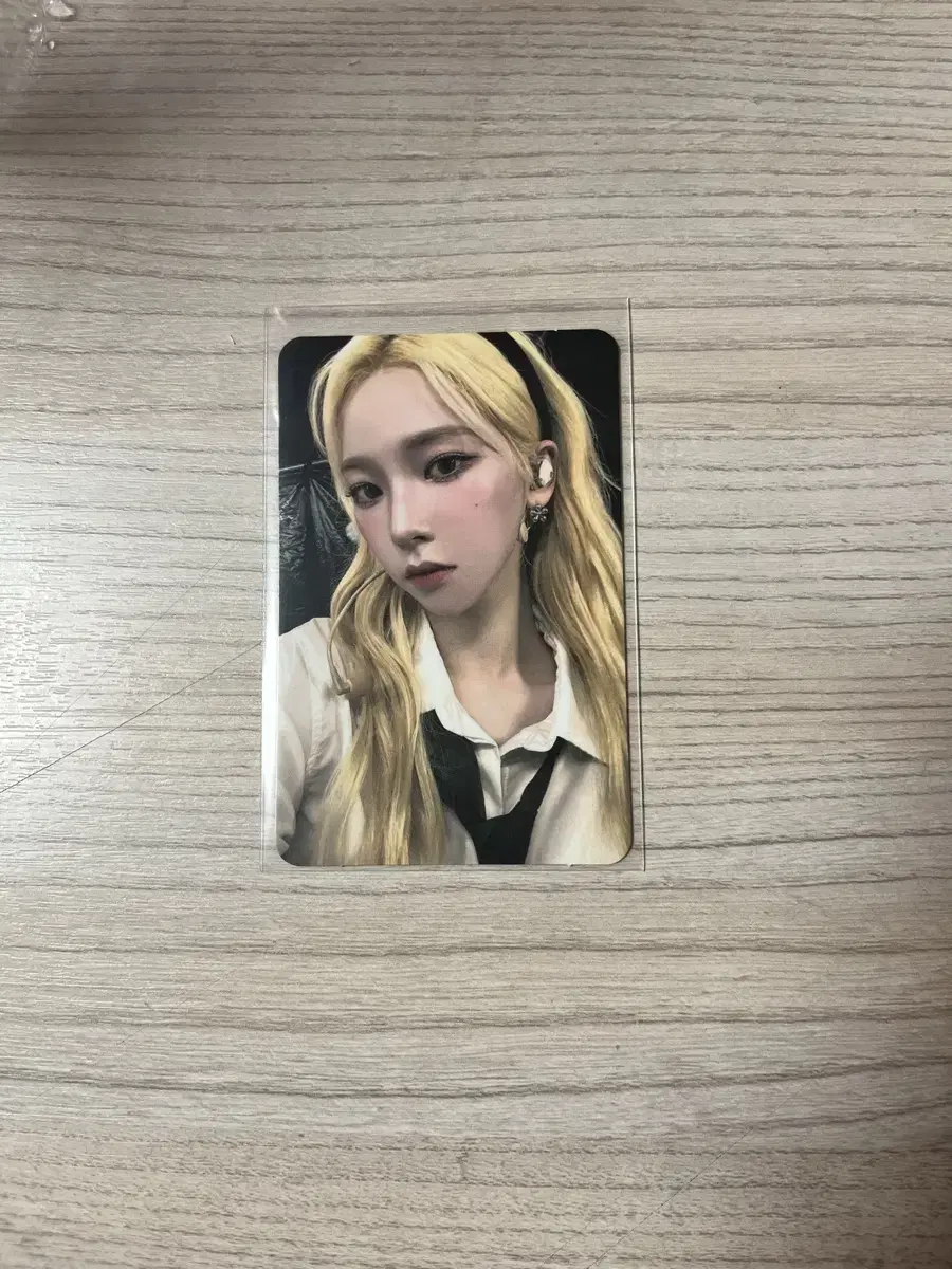 Karina Spicy My World soundwave luckydraw ld photocard