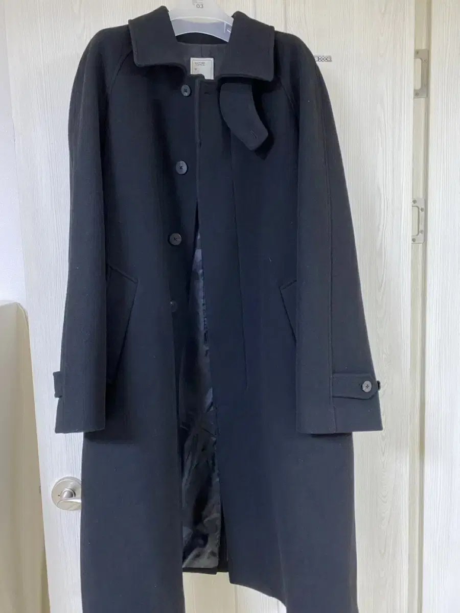 Onyderoffice Legacy Balmacan Coat Black 03