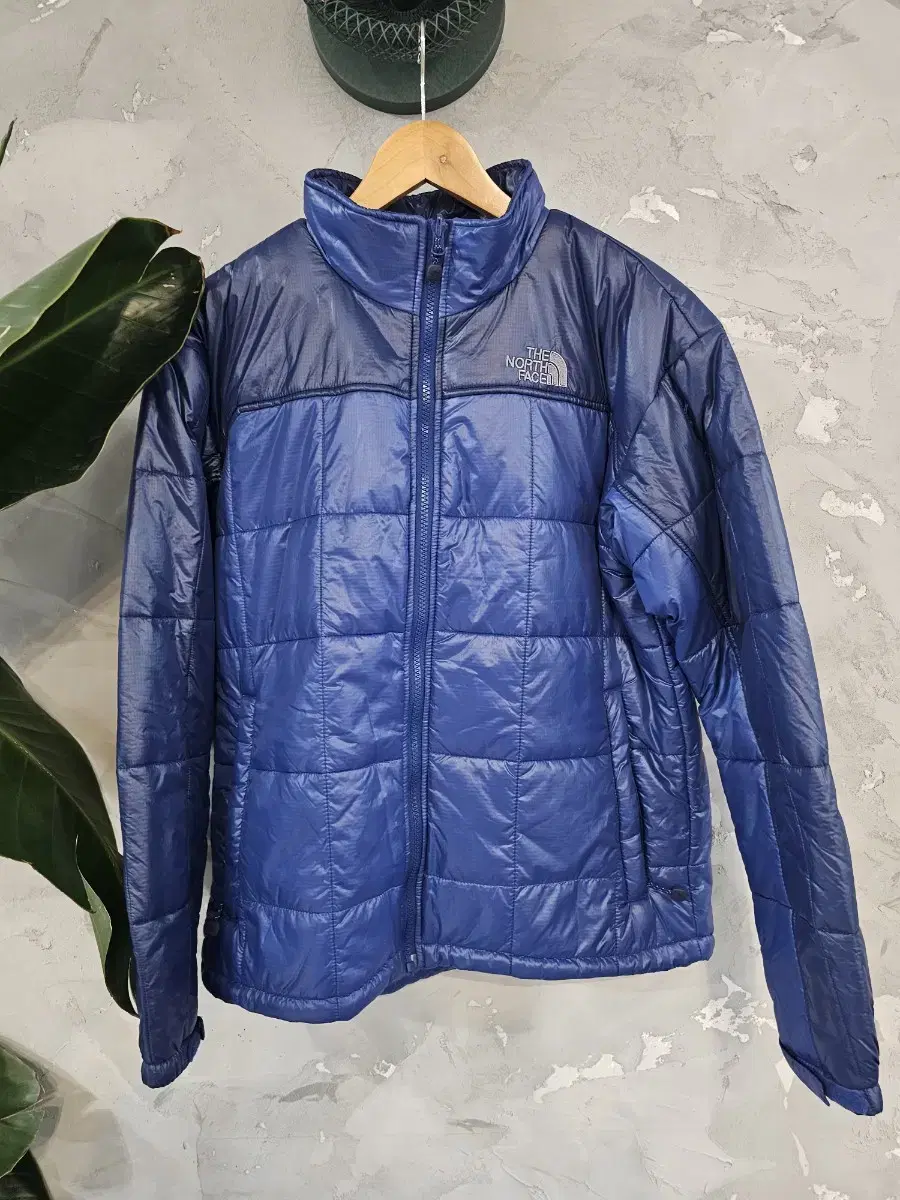 The North Face Padding M (also has a new tab)