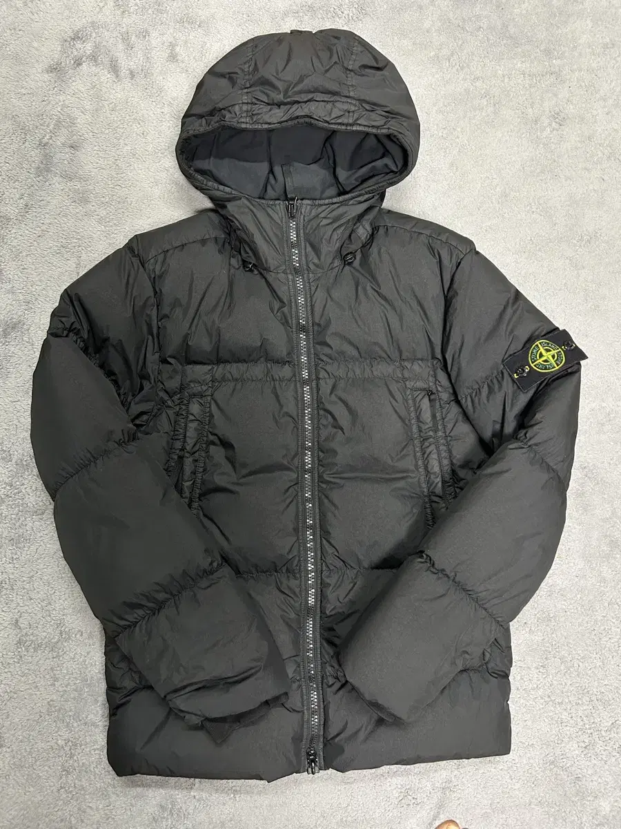 [M/100-105] 20-21 Stone Island Crinklaps Padded Black