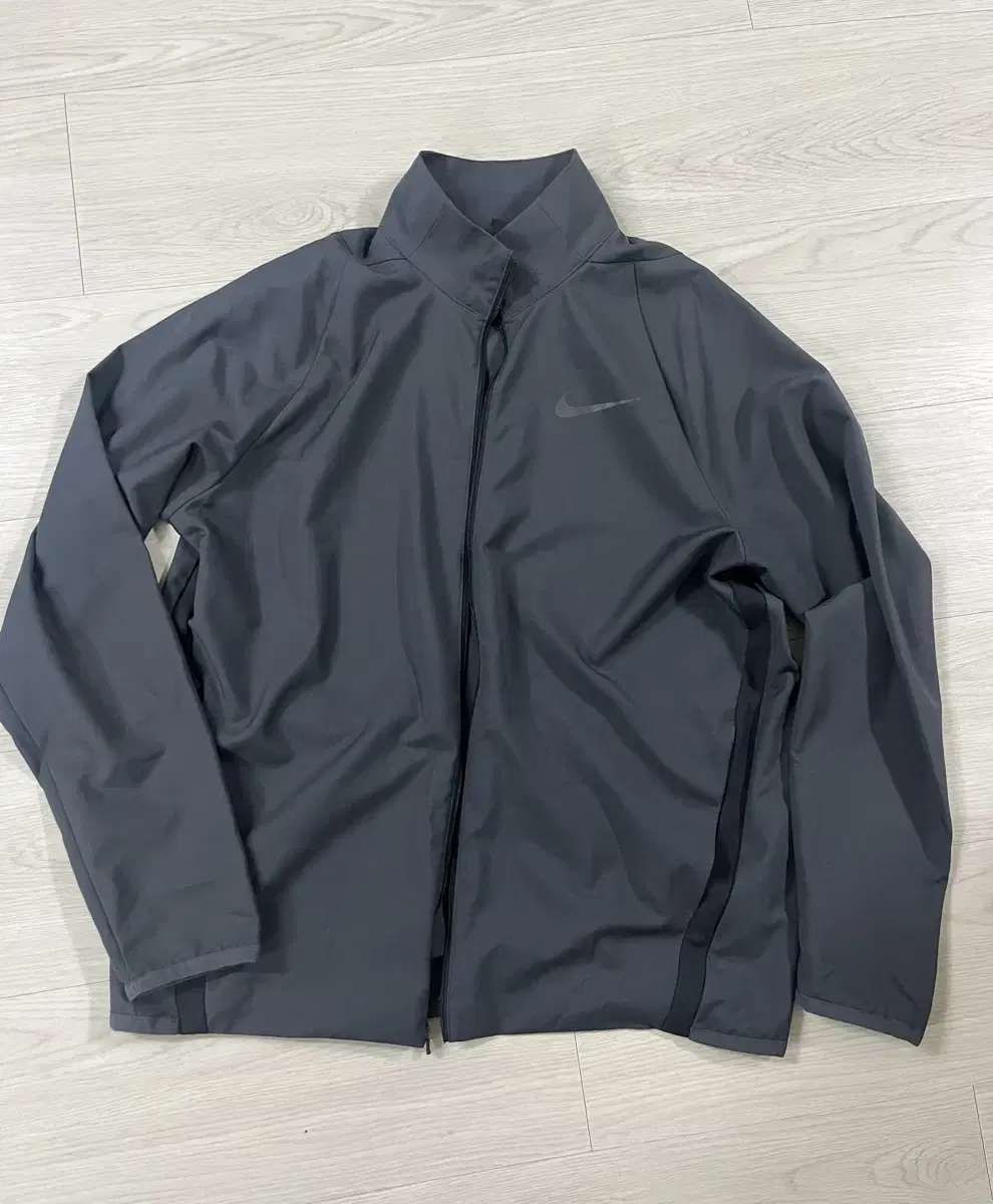 Nike Running Jacket Nike Rain Jacket Nike DryFit Windbreaker Nike Running Bar