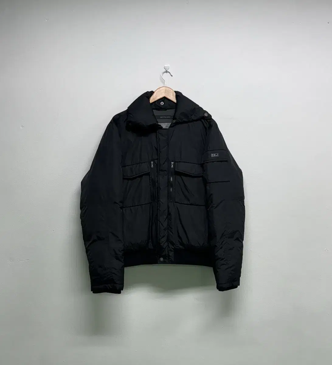 CK Kelvin Padded Jacket L