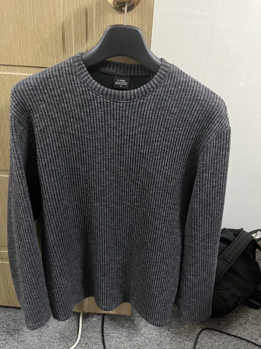 Yuping Knit L