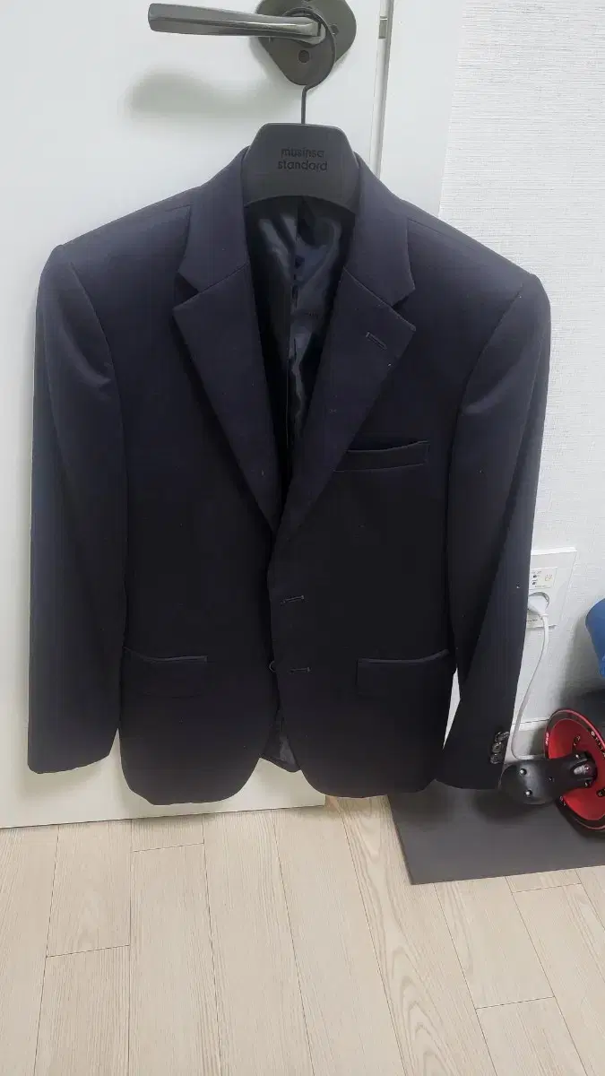 Zeke dark navy suit set for sale.