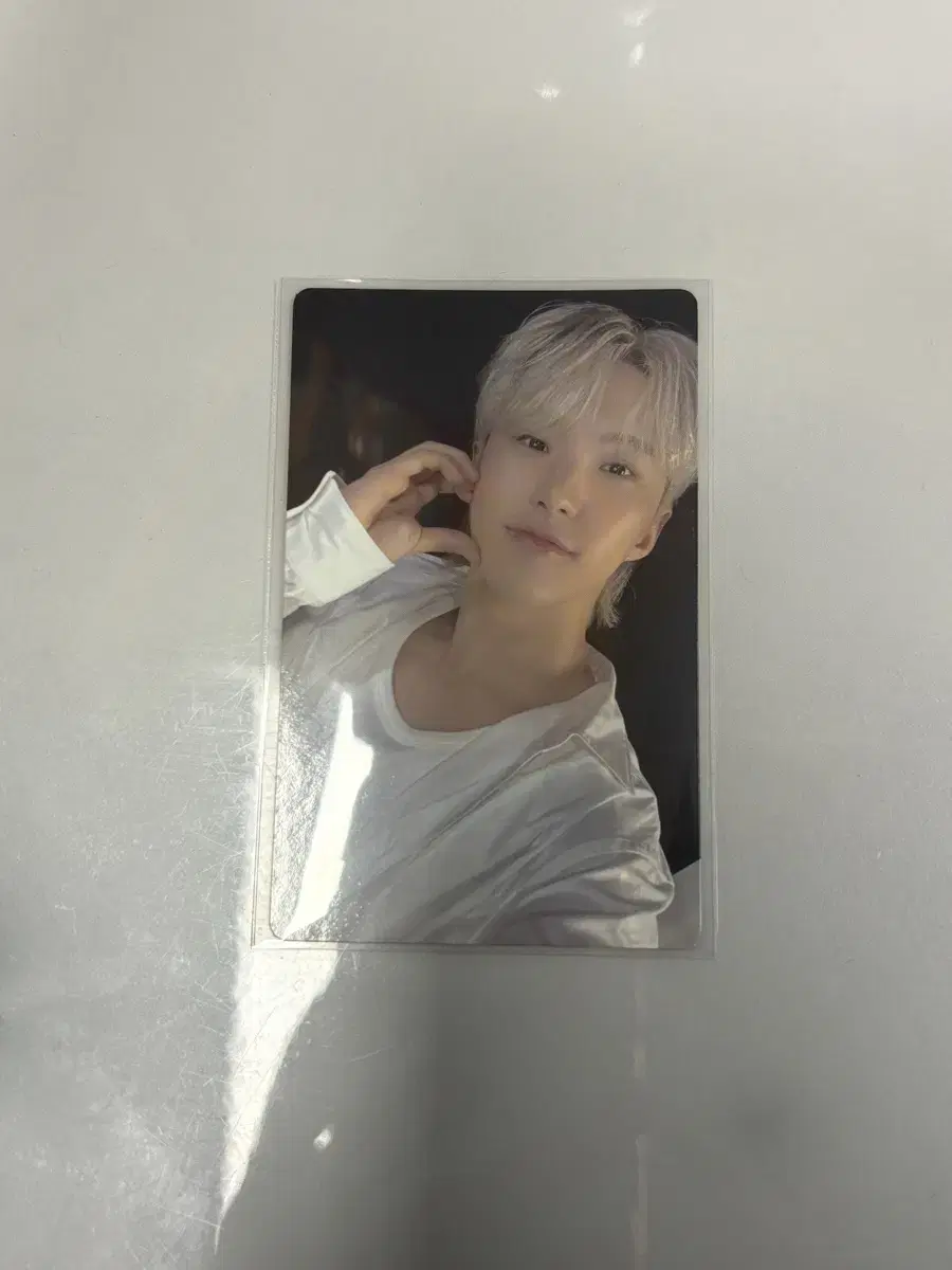 Seventeen Mini Vol. 12 weverse pre-order benefit hoshi photocard