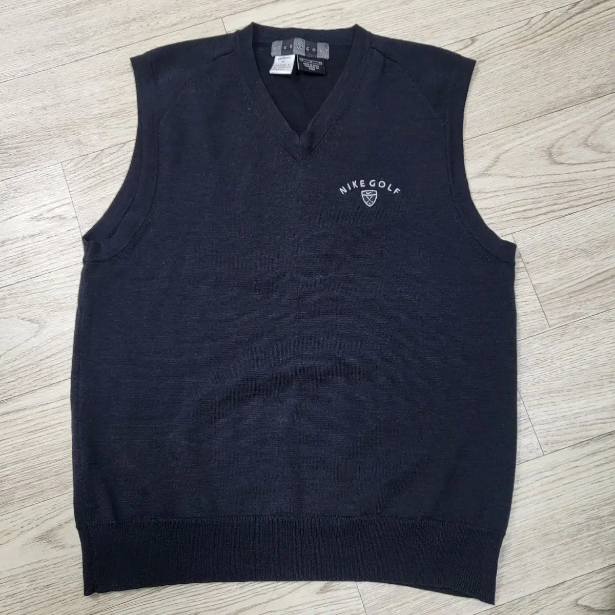 Nike Golf Momo100% V-Neck Vest