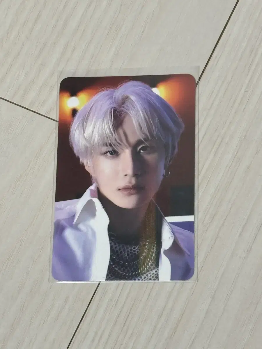 Sticker jungwoo photocard