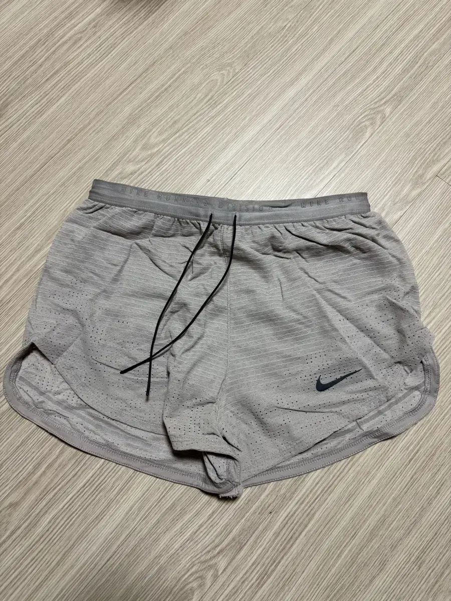 Nike RunDivision 3-Inch Short Marathon Shorts