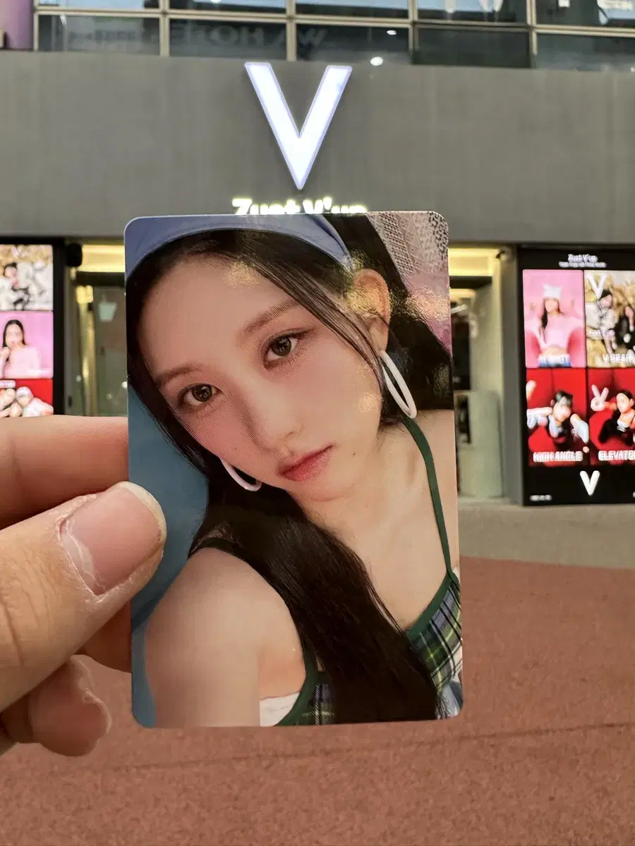 ive alive japan version gaeul photocard