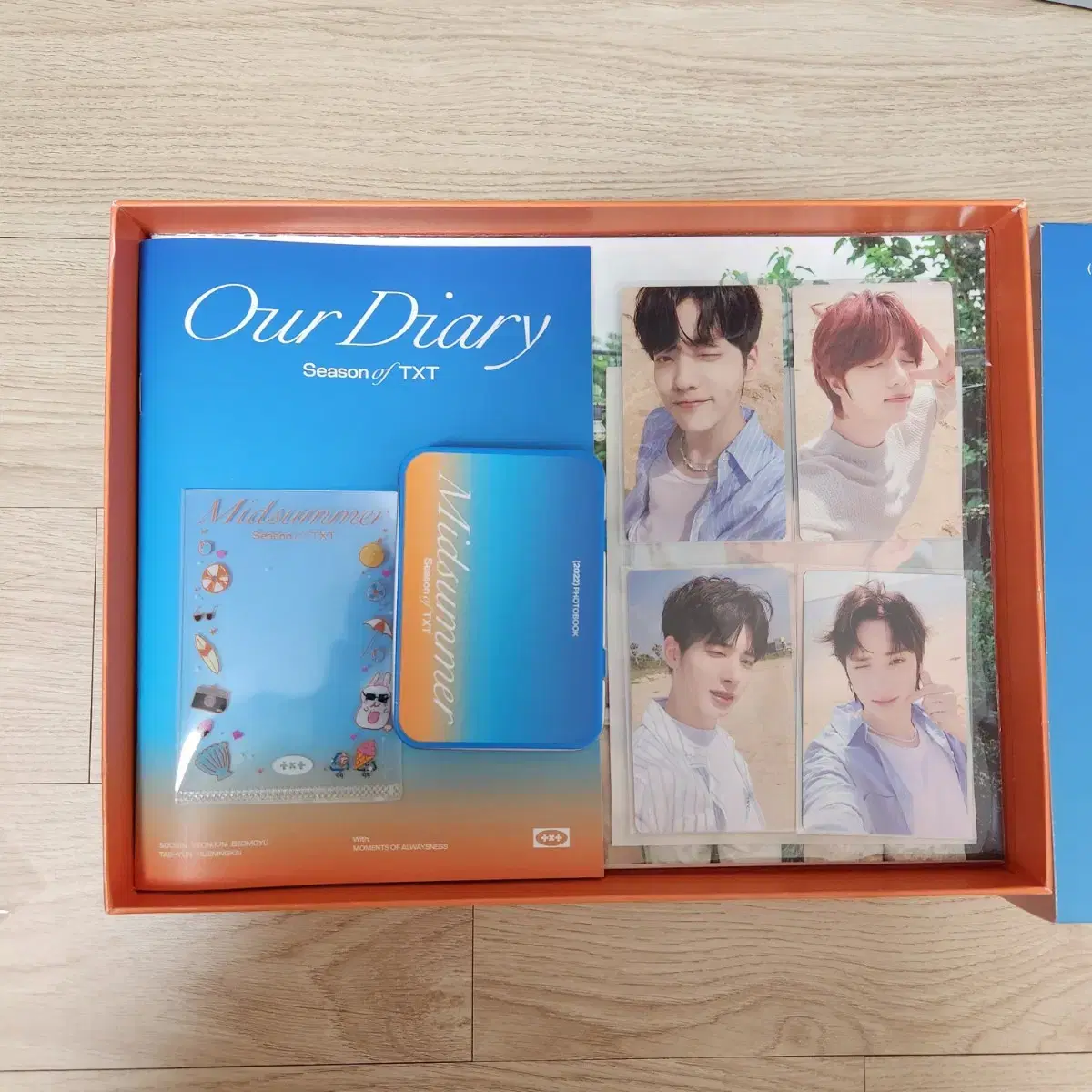 Sells the original txt Midsummer Sky Blue wts 