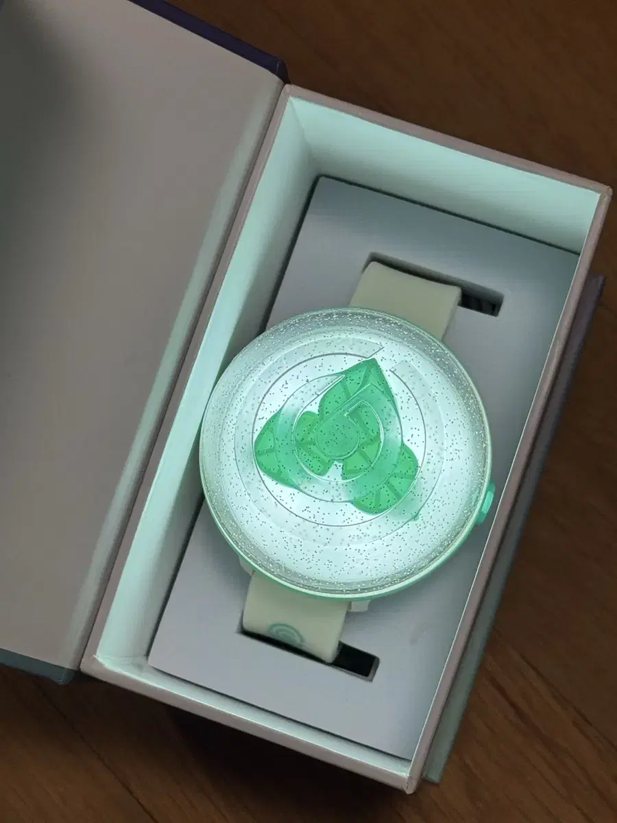 Day 6 Madewatch 2 Young K Strap Watch Cover WTS