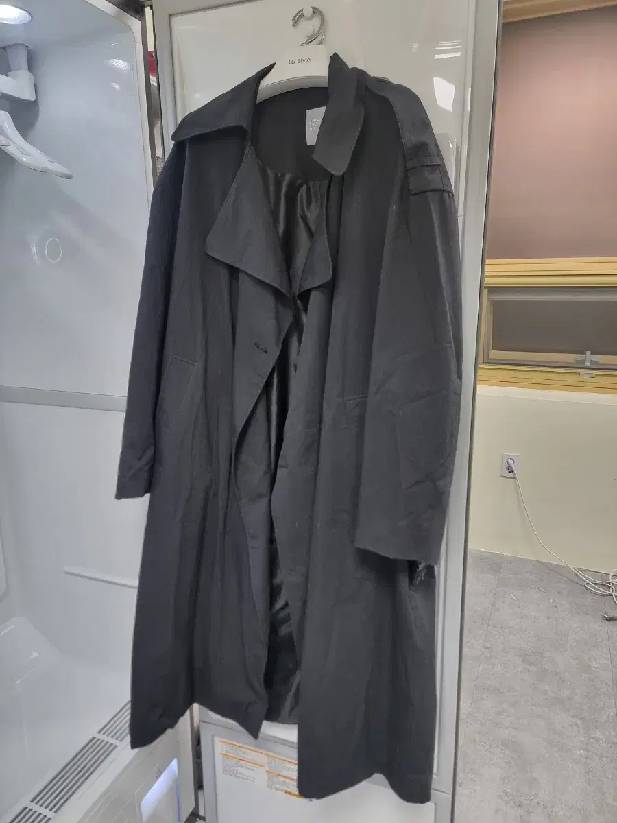 (Used) Eight Seconds Trench Coat size L