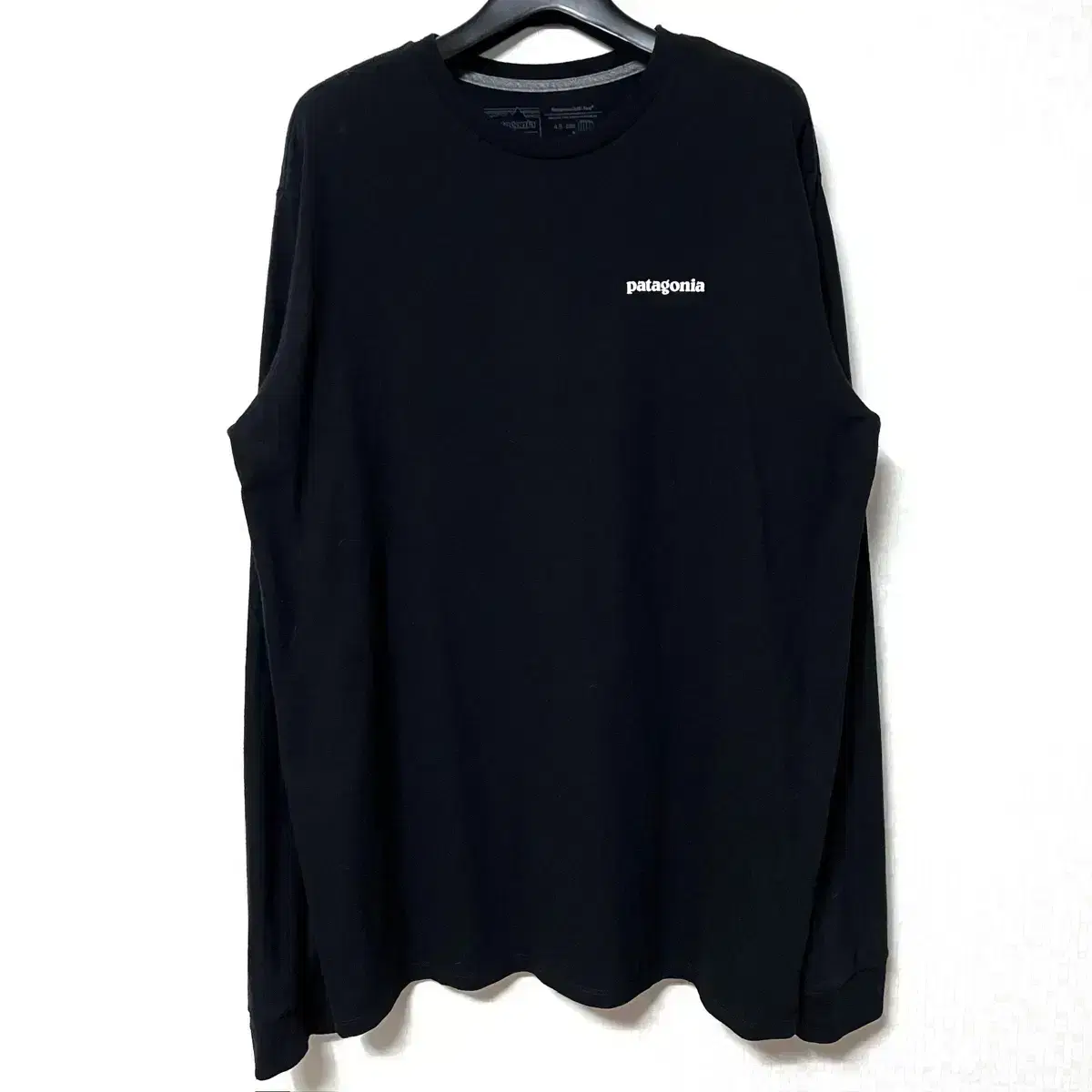 [L,100]Patagonia Long Sleeve Tee Long Sleeve Black