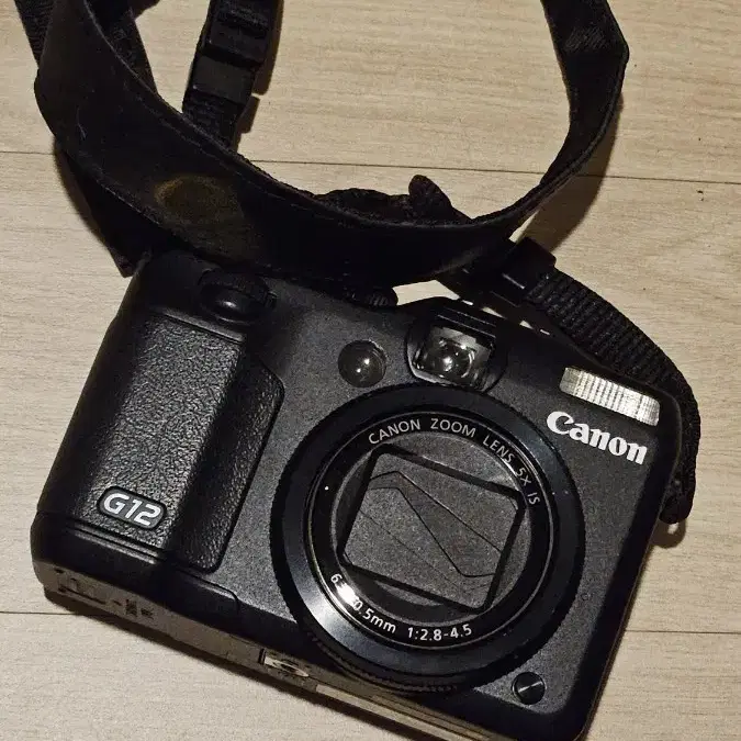 canon powershot 12