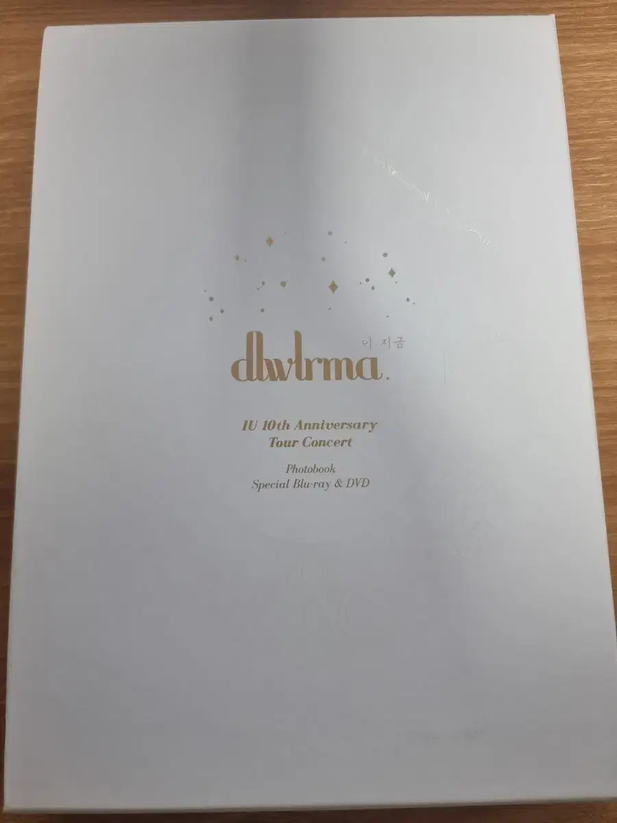 IU 10th Anniversary Concert DLWLRMA blu-ray