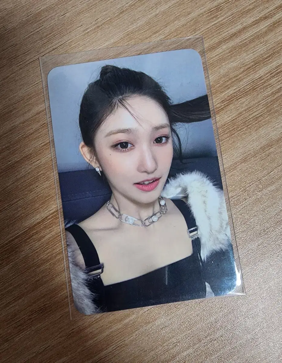 ive leeseo afterlike apple music luckydraw unreleased photocard photocard