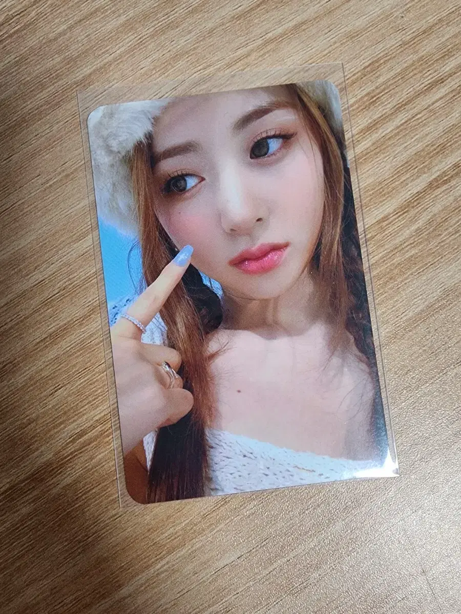 Le Sserafim huh yunjin Antifragile BlooDream Media luckydraw unreleased photocard Photocard