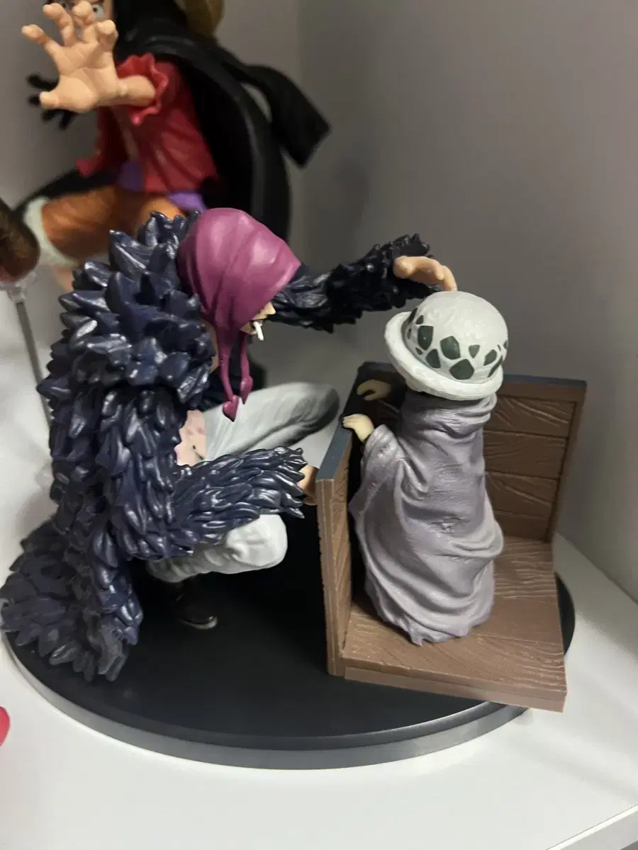 ONEPIECE First Lottery B Prize Corazon Row Figure