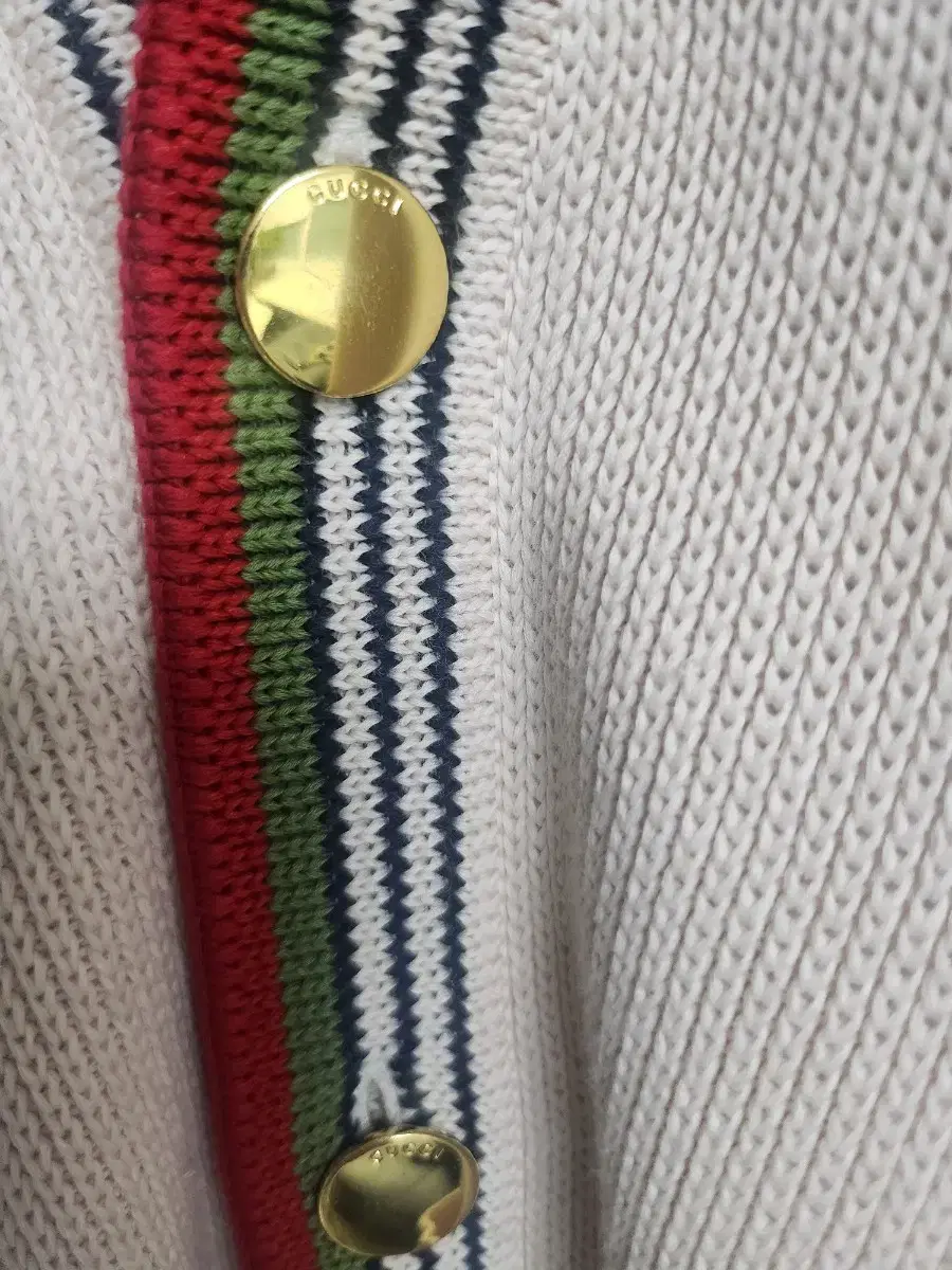 (Genuine) Gucci Three-Seam Knit Drypine Cardigan