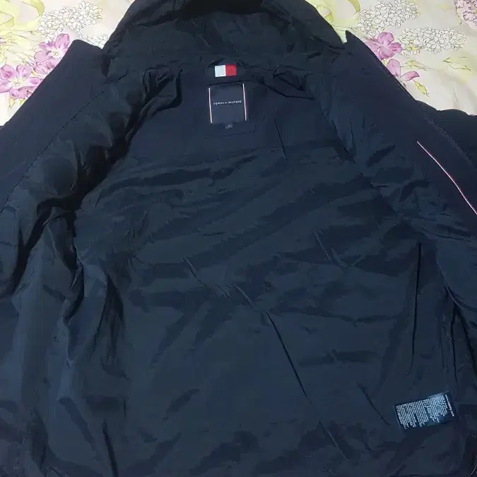 택포 95/100 S급 정품 TOMMY HILFIGER 경량 다운 패딩