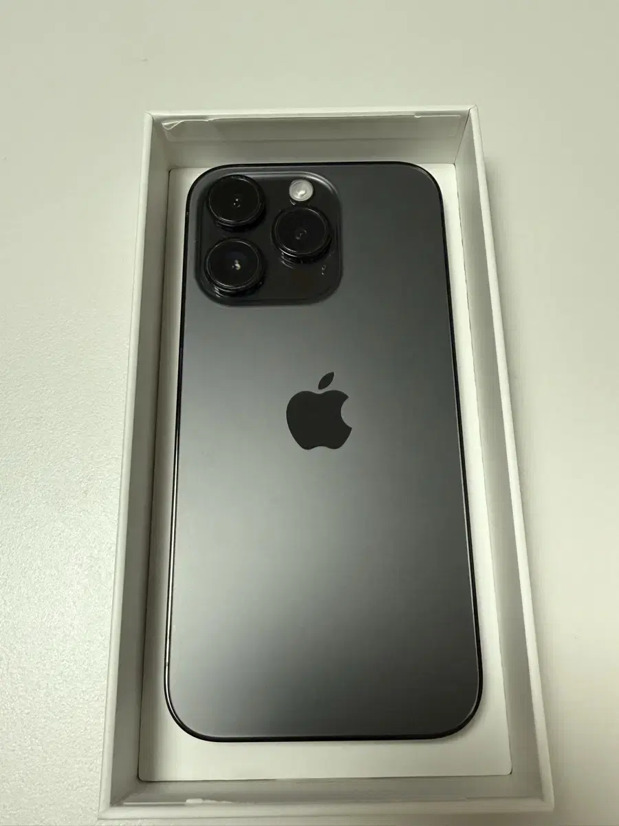 iPhone 14 pro 512G Space Gray