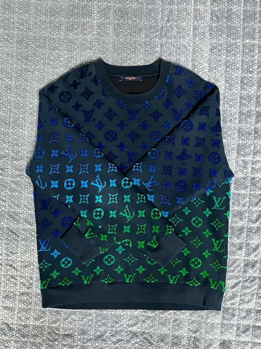 Louis Vuitton Gradient Man